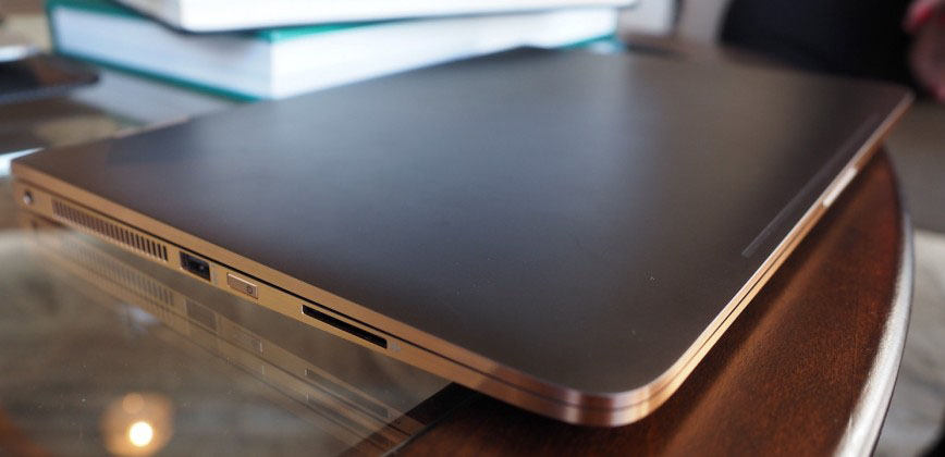 Picture of Light Convertible Notebook 